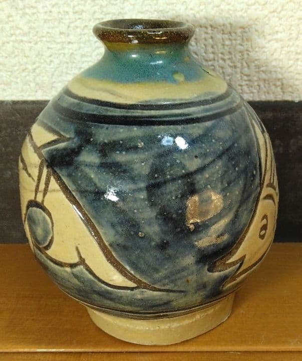 人間国宝 金城次郎 徳利 栞 共箱(本人書付) 美品 笑魚,魚紋