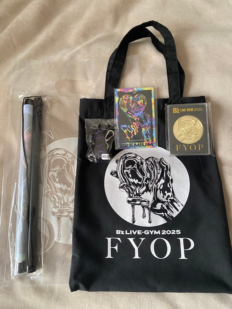B'z LIVE-GYM 2025 FYOP プレミアム席限定グッズ - メルカリ