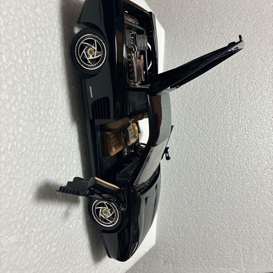 フェラーリ F512M (テスタロッサ)1/18ダイキャストミニカー　ブラック