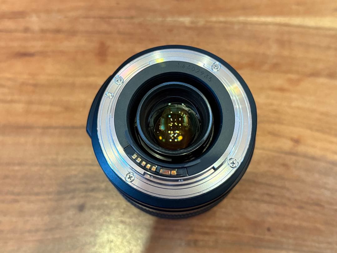 CANON EF 28-135mm F3.5-5.6 IS USM キヤノン