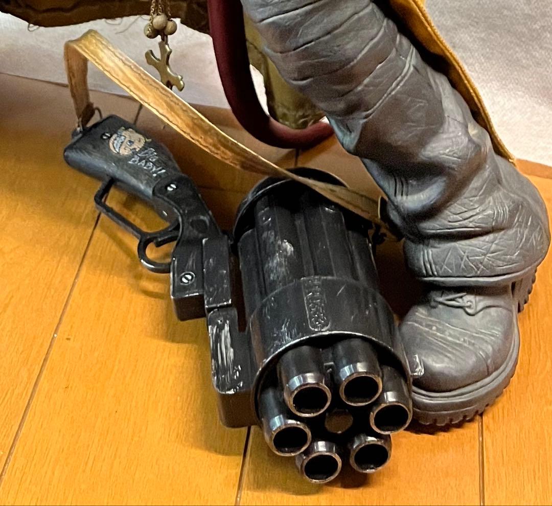 アメコミ フィギュア ヘルボーイ 45cm 関節可動 - メルカリ