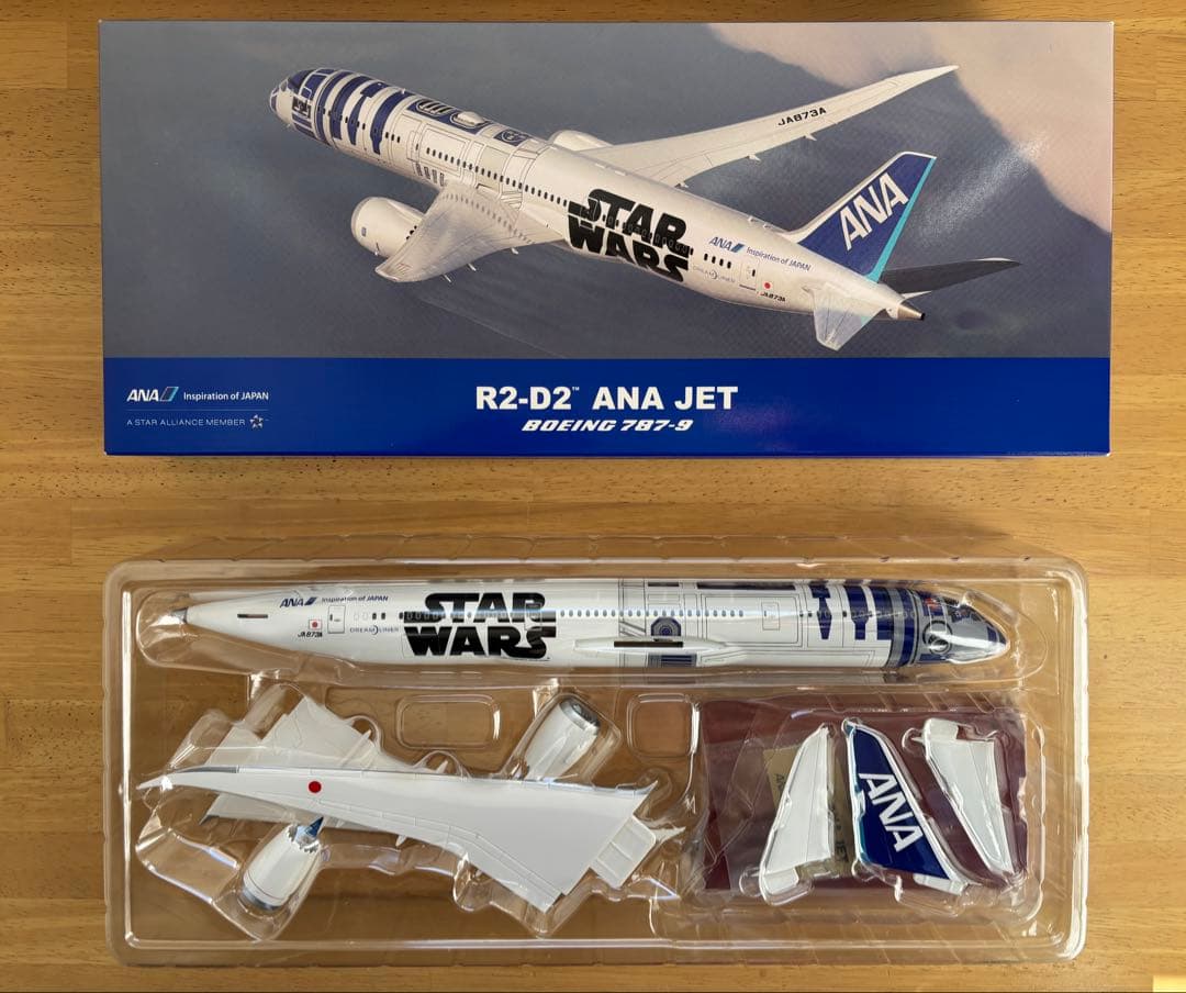 R2-D2 ANA JET B787-9 モデルプレーン スターウォーズ - メルカリ