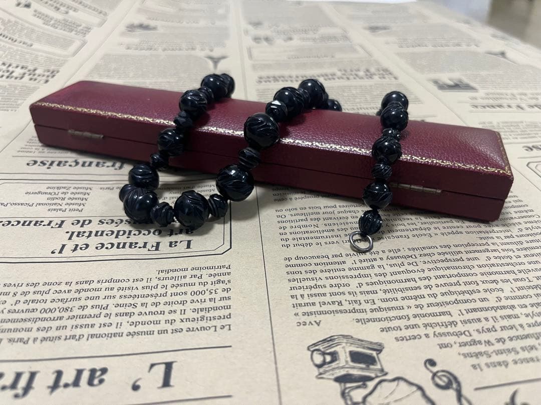 ウィットビージェットブローチとネックレス2点おまとめ