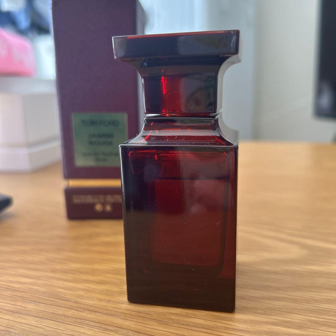 トム フォード ビューティ ジャスミン ルージュ オード パルファム スプレィ…