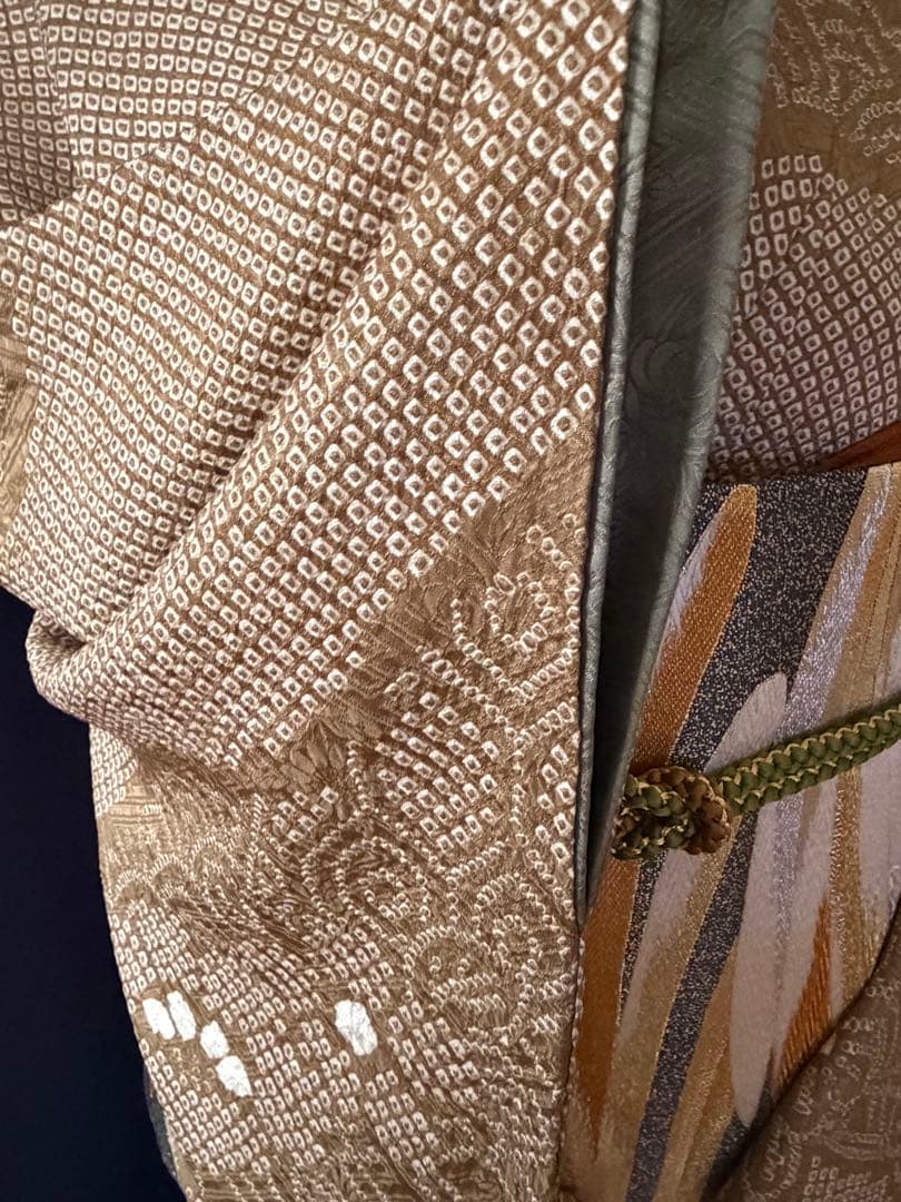 総絞り訪問着】疋田本絞り 極上品 道長手絞り手染め LLサイズ - メルカリ