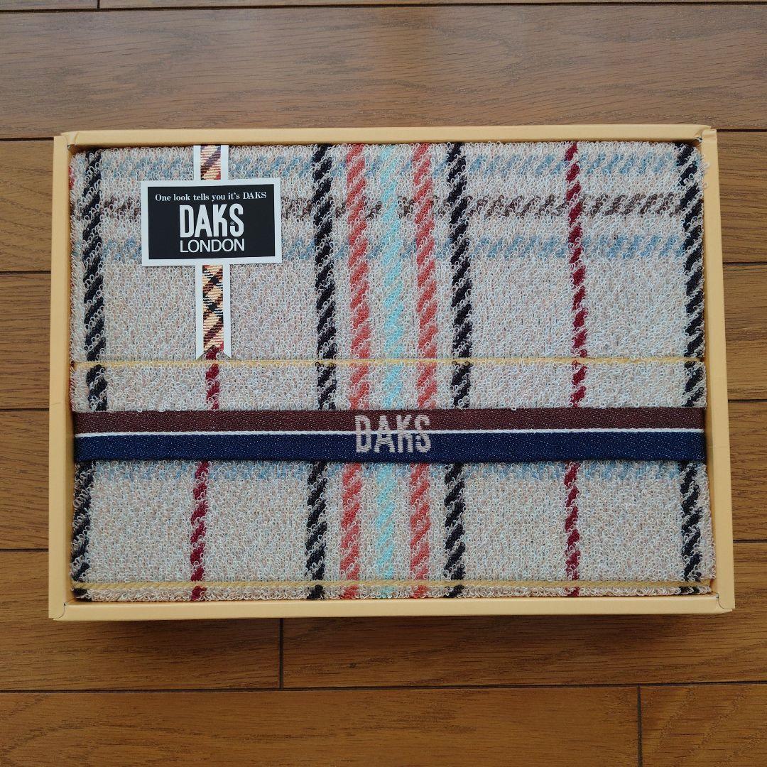 DAKS チェック柄 バスタオル - メルカリ