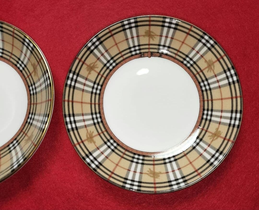 新品2枚【BURBERRY】バーバリー ロンドン ノバチェック 陶器 小皿