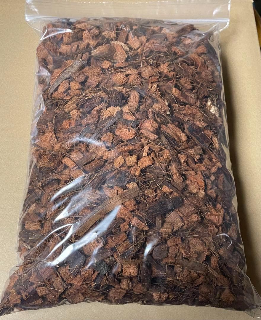 セール価格8日まで) 2S約200Lヤシガラ ハスクチップ - メルカリ