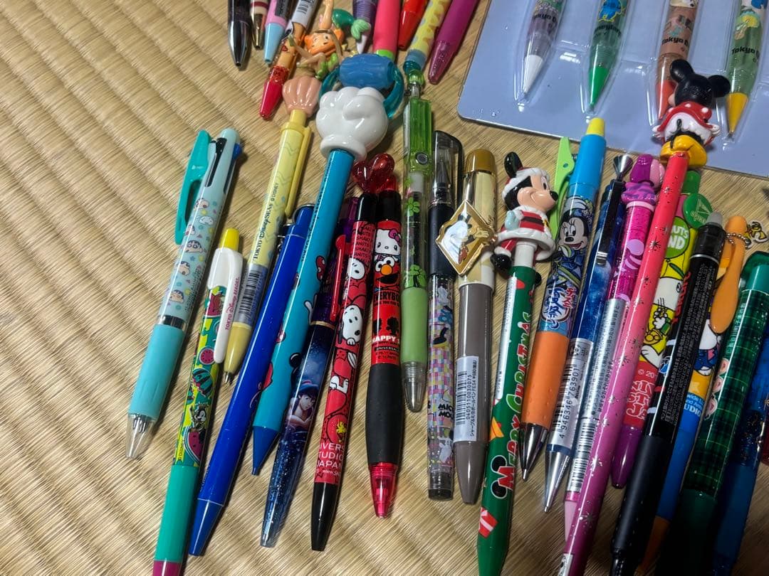 ボールペン、シャーペン】まとめ売り 大量！キャラクターもの