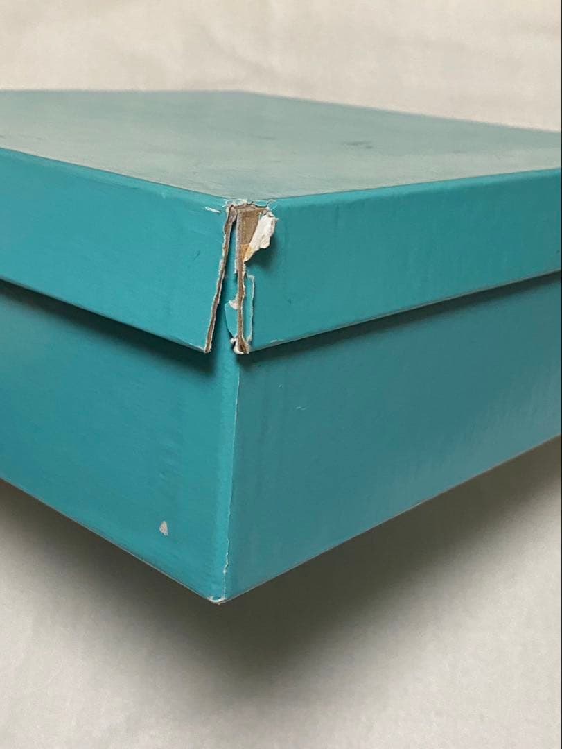 ティファニー　パーティーバッグ ゴールドチェーンつき