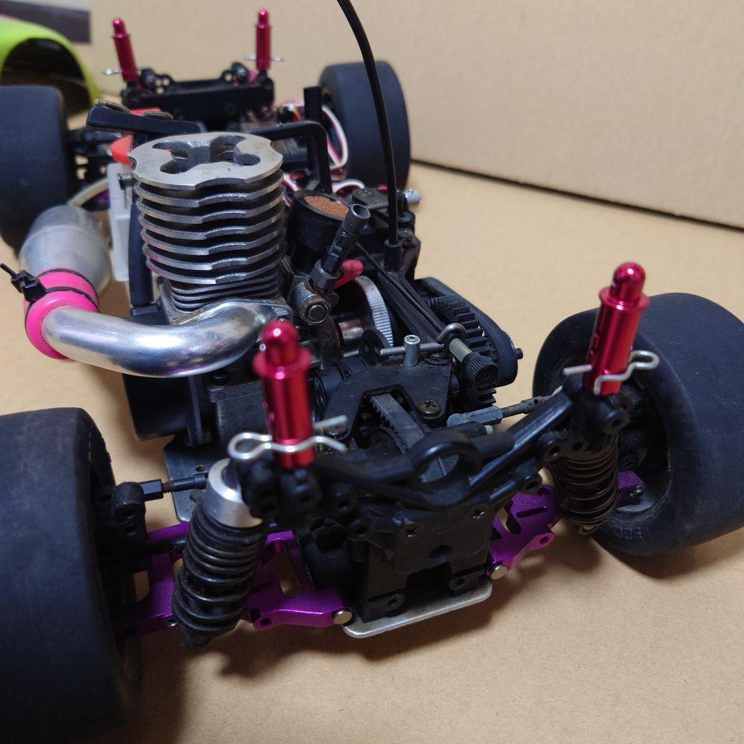 不動車#１／１０古エンジン{ラジコンプロポ無し}