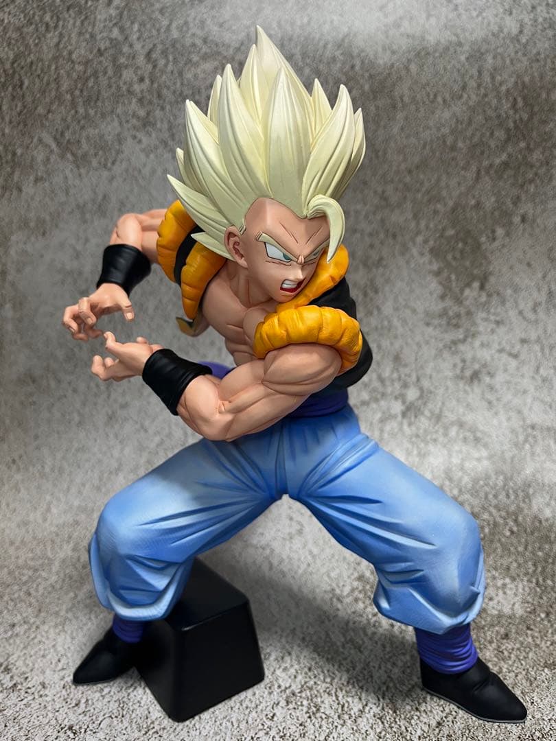 カ*ー様 リペイント スーパーサイヤ人 ゴジータ ドラゴンボール Grandis