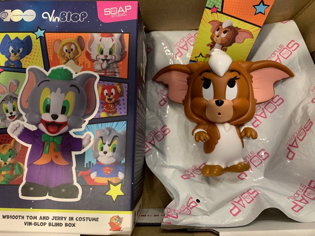 ワーナー・ブラザース100周年 トムとジェリー コスプレ フィギュア