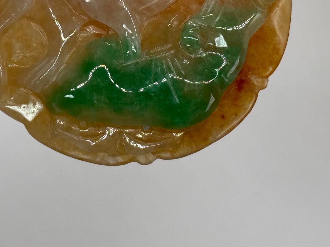 中国本翡翠蝙蝠重さ24g 送料込み250530