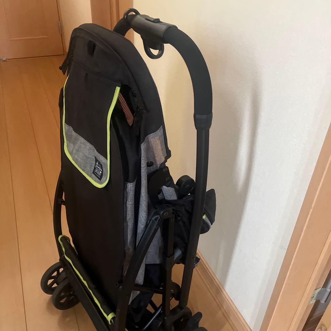 Field Slate ペットカート 黒/グレー/ネオンイエロー