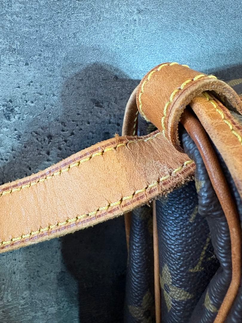 Louis Vuitton モノグラム ショルダーバッグソミュール　1997年