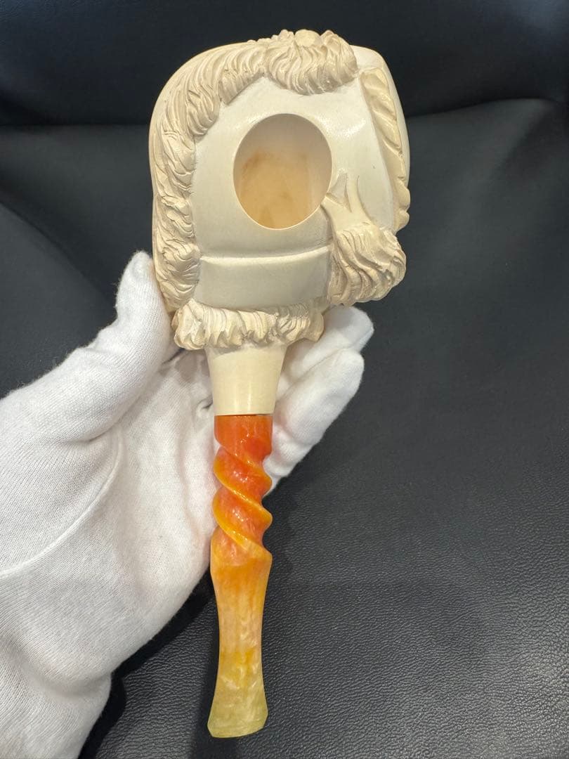 海泡石（メシャム）彫刻パイプ 人物像 海泡石（メシャム）彫刻パイプ人物像