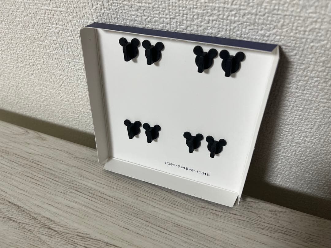 希少】DisneyStoreLimited Edition 500 ピンバッジ - メルカリ