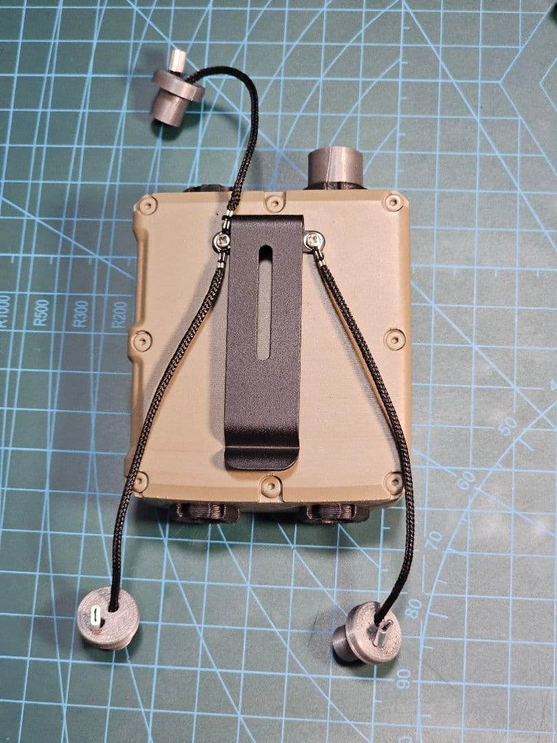 INVISIO V60 PTTのダミーモデル+ケーブル追加 - メルカリ