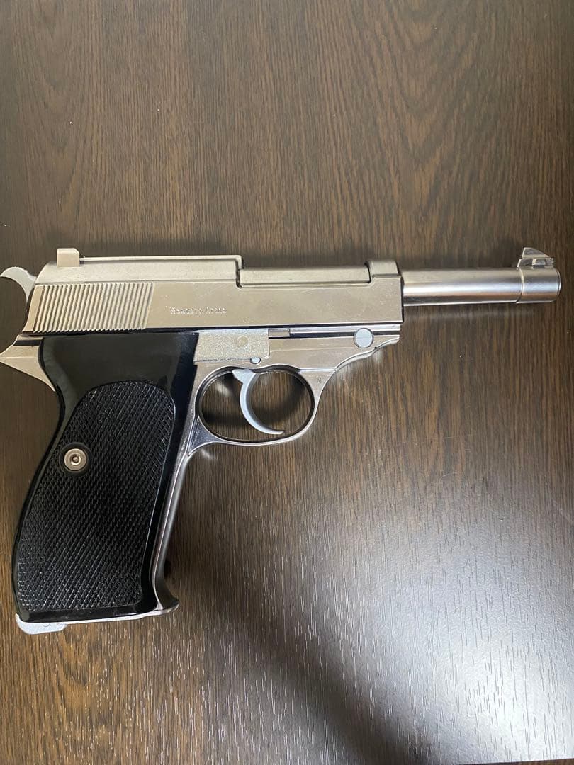 ウエスタンアームズ　WA ワルサー　P38 ステンレスモデル　サイレンサー付き