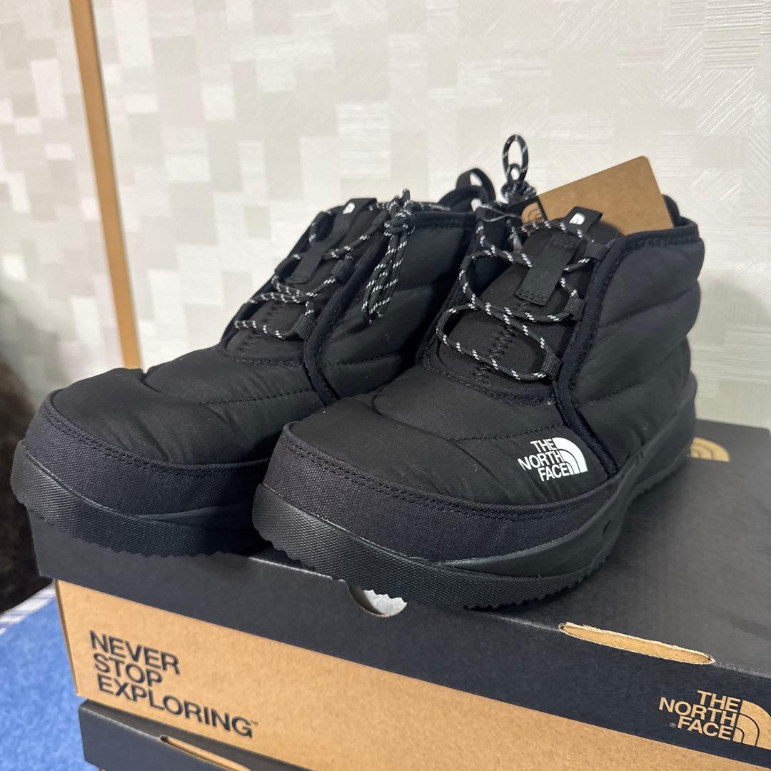 ノースフェイス　ヌプシ　チャツカ