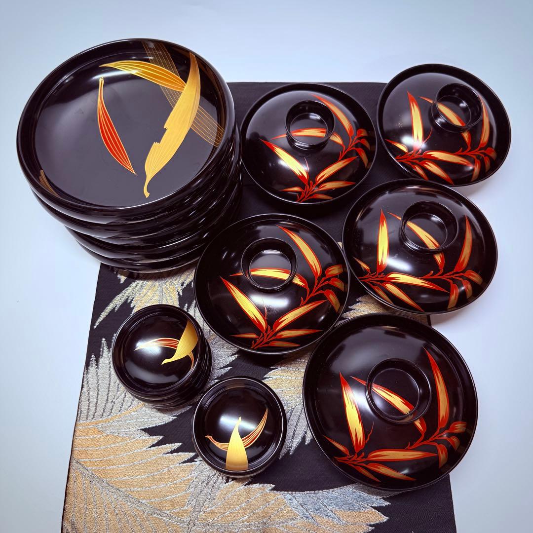 漆器　輪島塗　本蒔絵磨出金彩　木製　蓋付椀　お煮物椀　吸物椀　5客