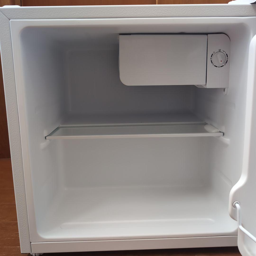 冷凍室付き小型冷蔵庫　46L ホワイト　MAXZEN　マクスゼン