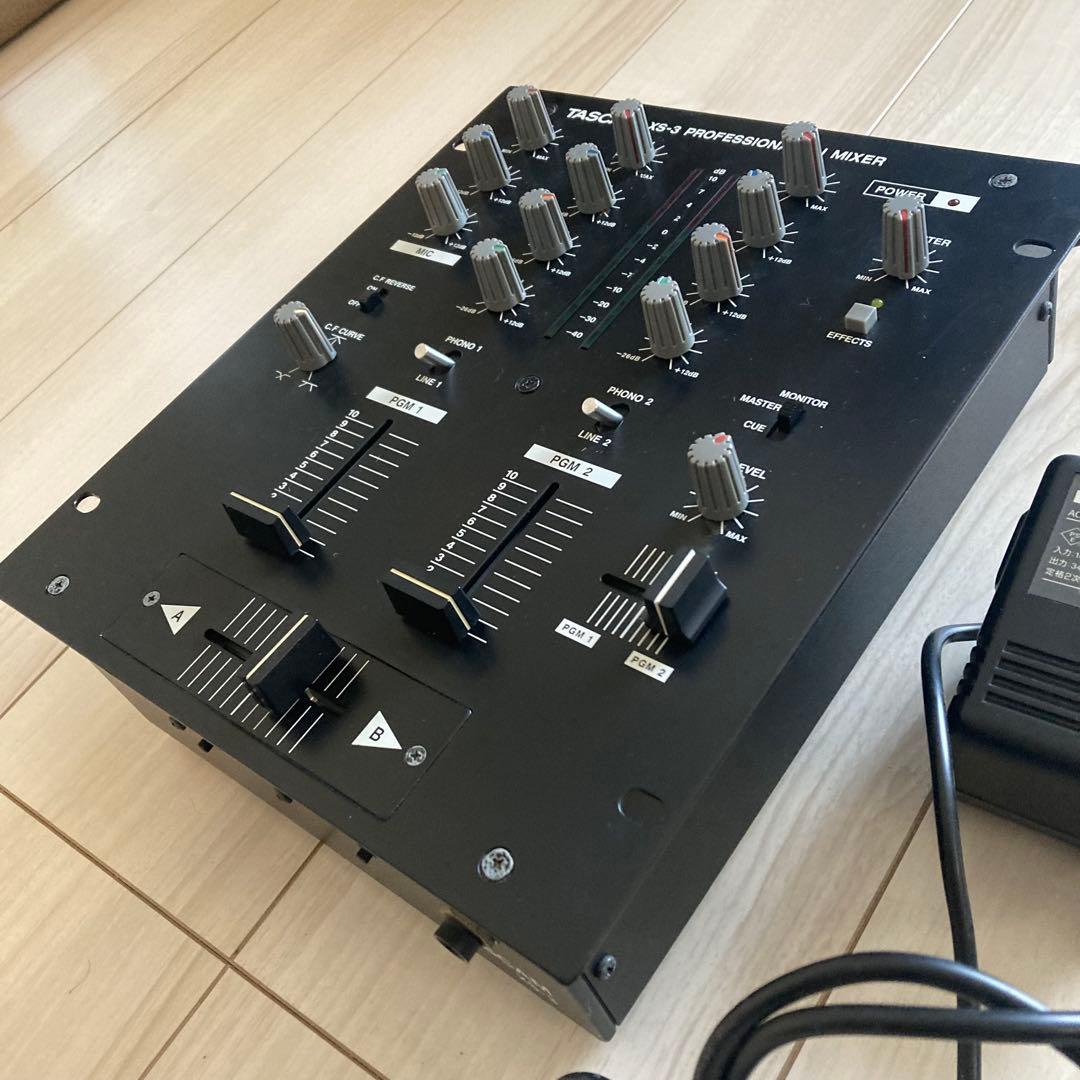 美品♪】TASCAM XS-3 プロフェッショナル DJミキサー
