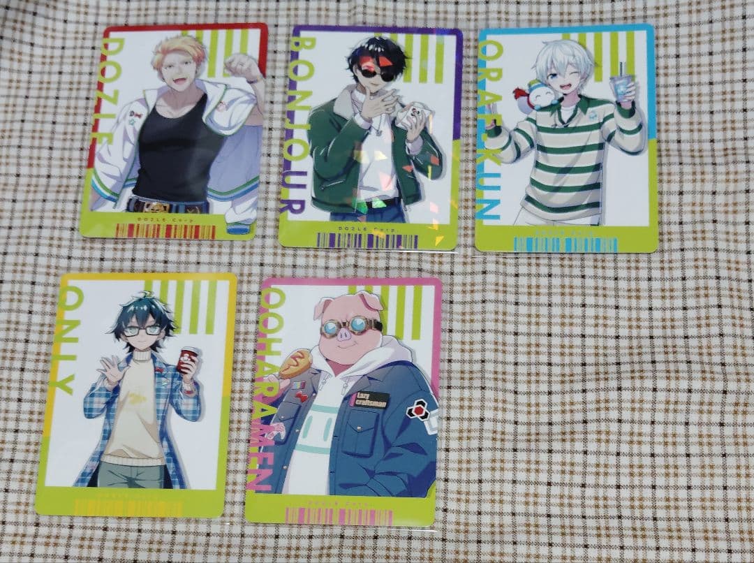 ドズル社 ファミマ カード ドズル ぼんじゅうる おんりー おらふくん