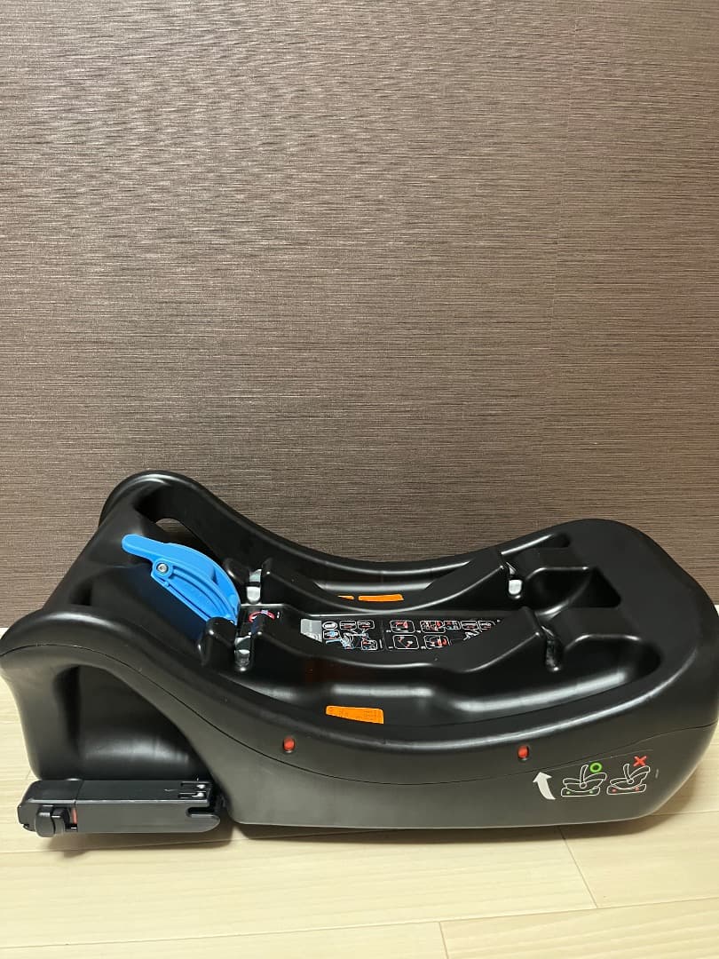 極美品　Joie　ISOFIX　i-Snug & i-Base チャイルドシート