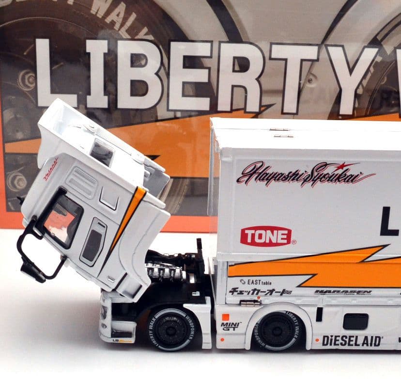 GCD リバティウォーク・LBトラックス