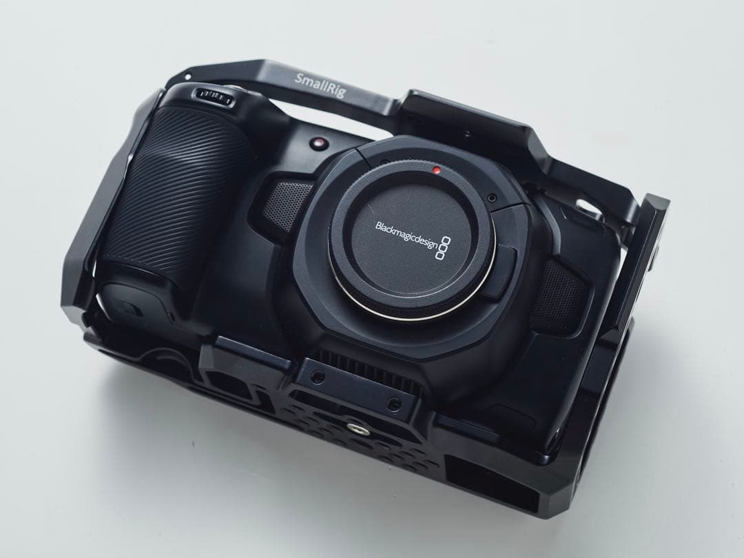 Blackmagic ポケシネ４K とNOKTONレンズセット