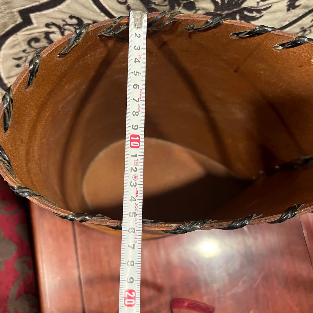 レザーカービング　ブーツ型　ゴミ箱　皮