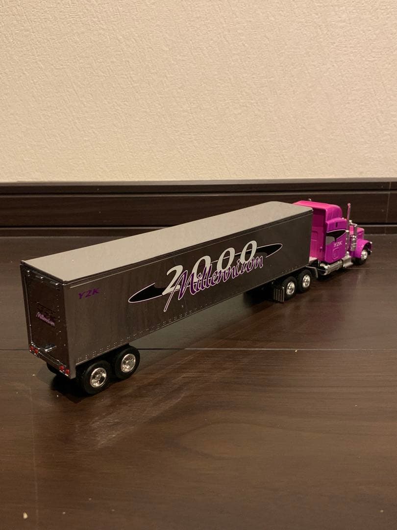 LIBERTY Classic ピータービルト　ダイキャストミニカー