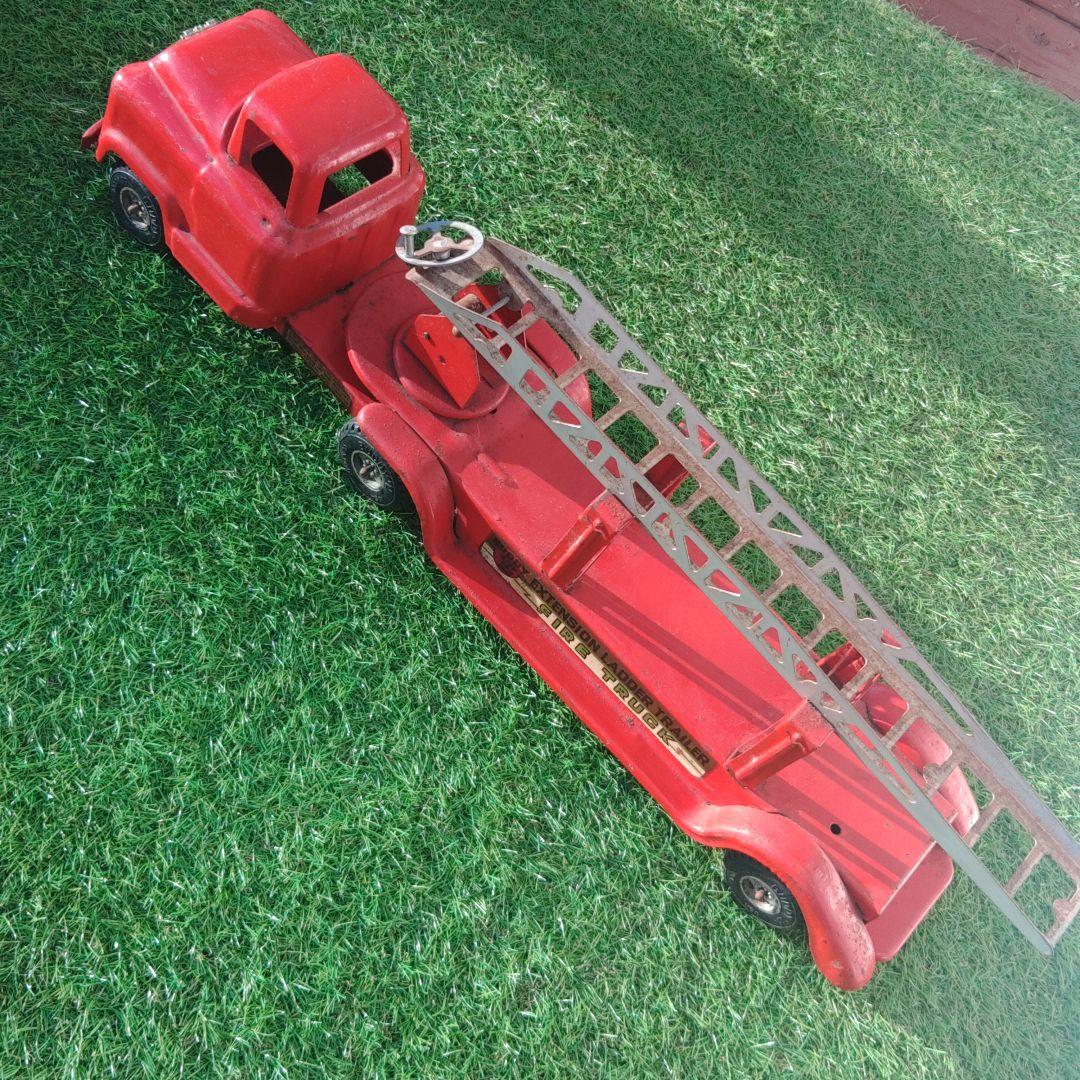 ⭕本日値下げ中‼️✴️ブリキおもちゃ❇️ブリキ 消防車 ⭐ヴィンテージ⭐USA