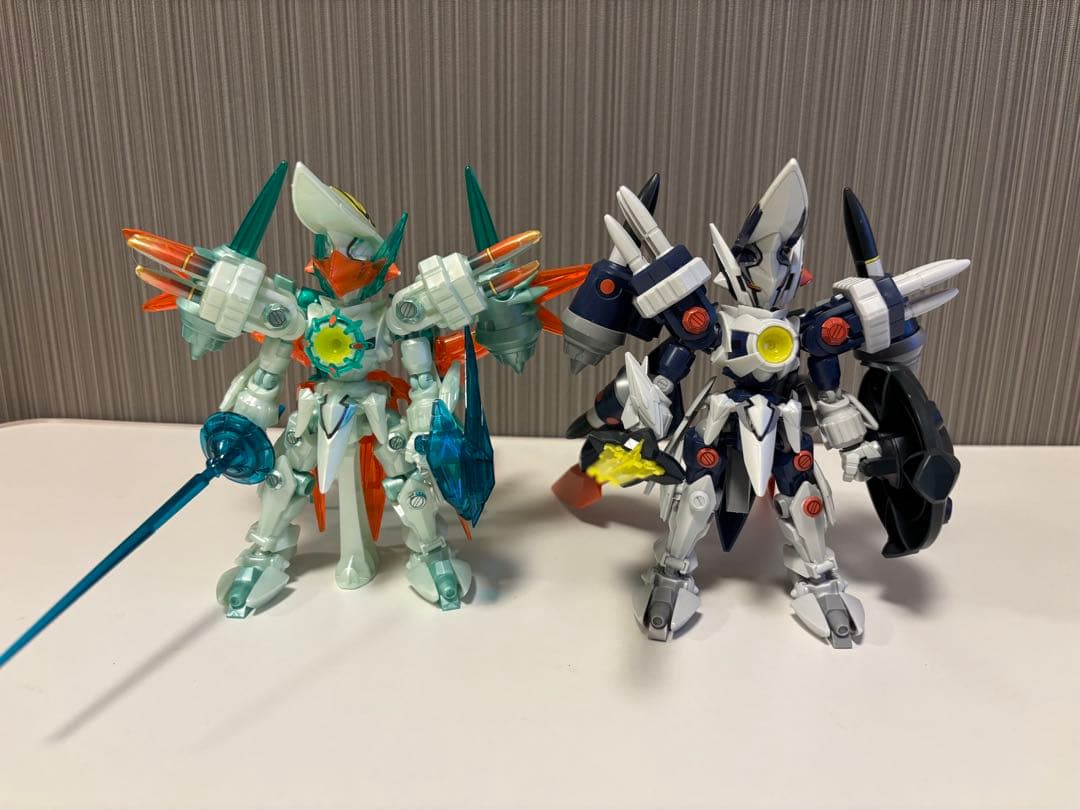 【値下げ】LBX ダンボール戦機　ミゼルオーレギオン/オーレギオン　ジャンク品