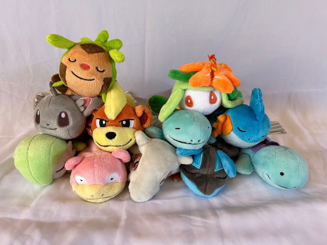 Amazon.co.jp: ポケモンセンターオリジナル くったりぬいぐるみ