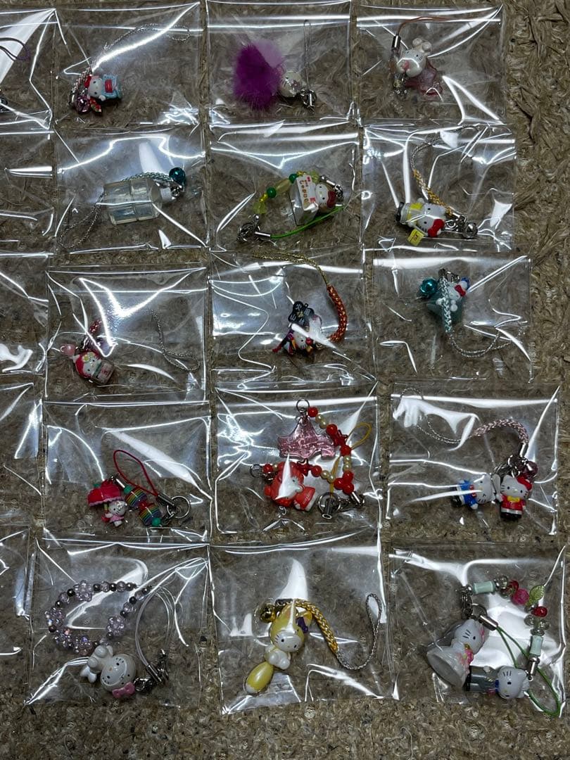 ハローキティ　ストラップ　50点まとめ