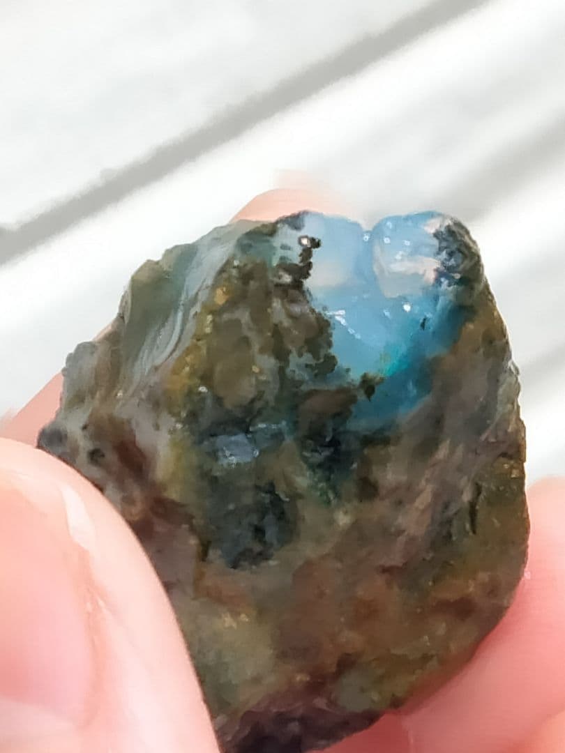 国産オパール 原石 国産 鉱物 国産鉱物 オパール 原石 番号88美しい