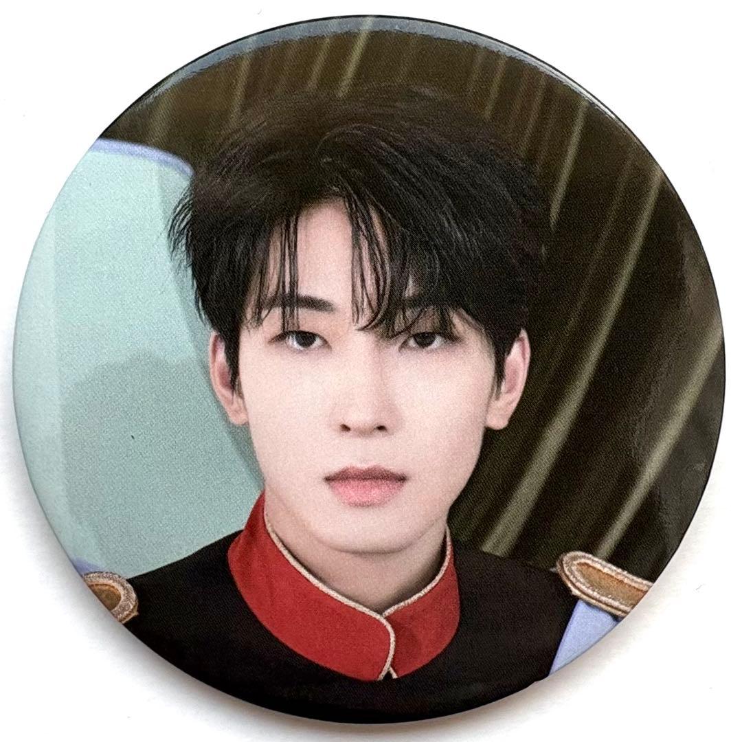 seventeen 缶バッジ anan ウォヌ ミンギュ セブチカフェ ソウル - メルカリ