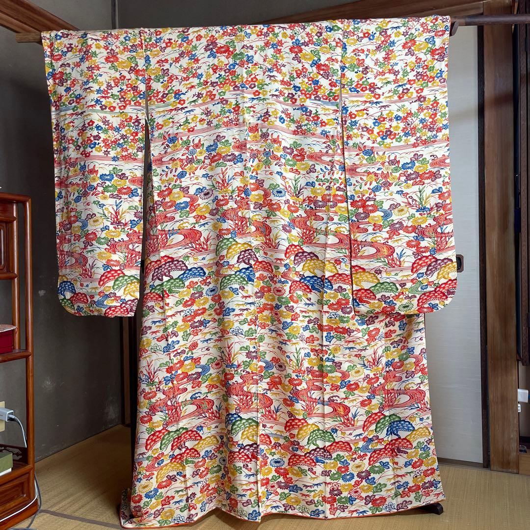 琉球紅型】草木染め華やかな振袖 着物 多色 花柄