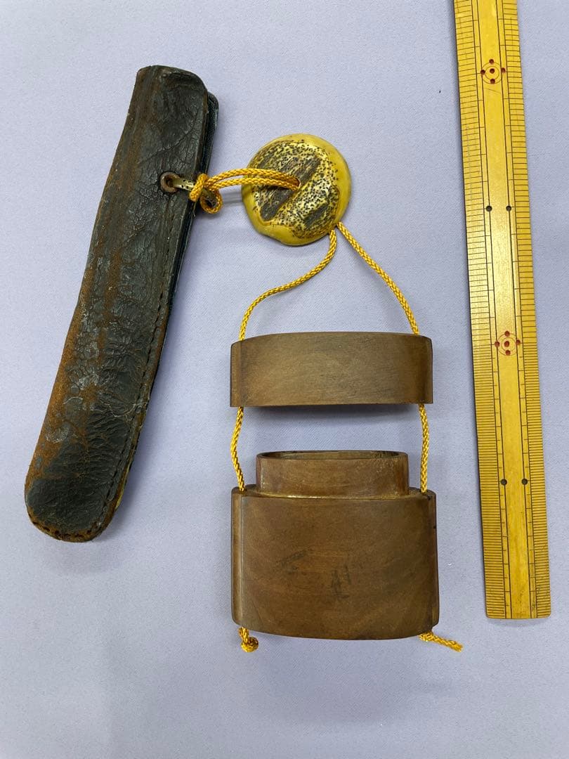 李朝 古朝鮮 朝鮮美術 李朝 螺鈿細工 嵌木造 蓋物 蓋物 EY11-11 李朝