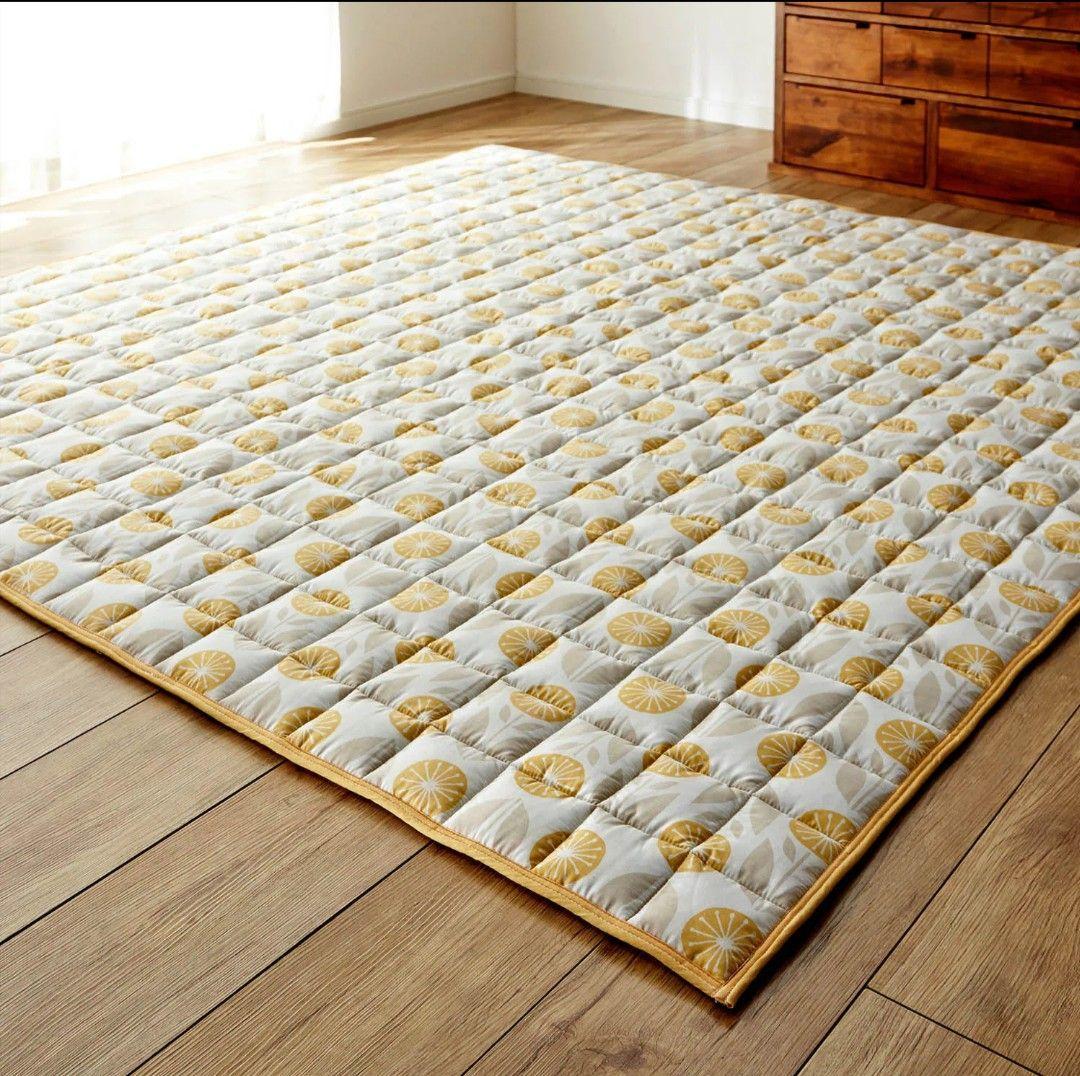 北欧 キルティング ラグ ラグマット カーペット キルト花模様ミッド