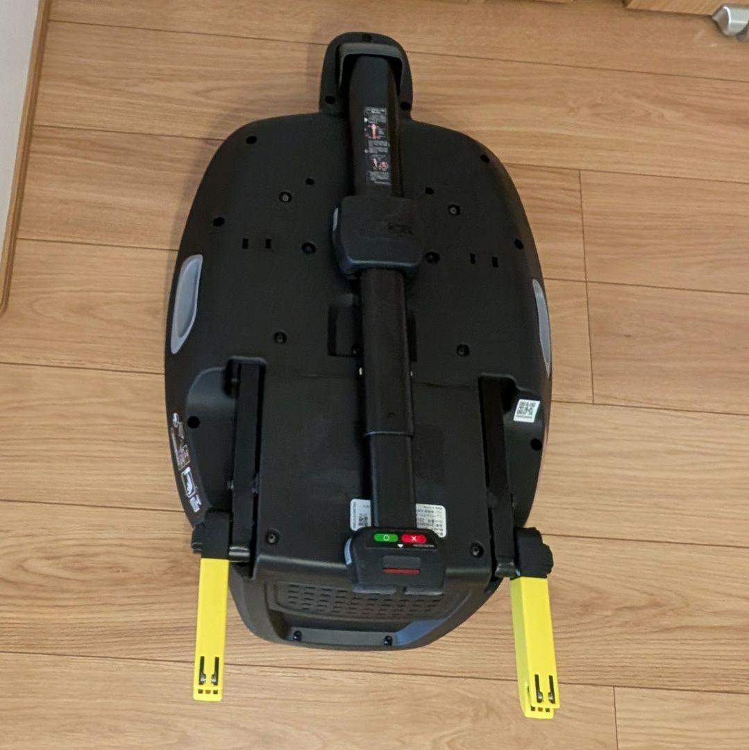 アップリカ　エアキャリー•トラベルシステムベース＋小物付