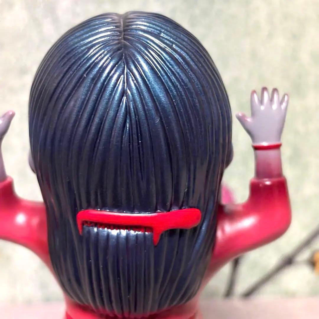 SURREDER TOYS 『Zzi』 ソフビ インディーズ