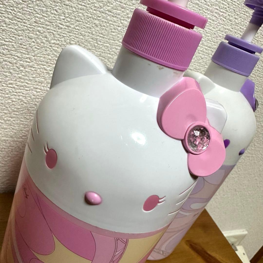 Rady キティちゃん シャンプーボトル 2個セット - メルカリ