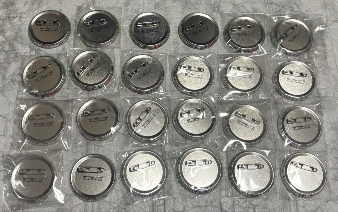 エマヴェルデ 缶バッジ ラブライブ 虹ヶ咲学園 1st 2nd 3rd 4th - メルカリ