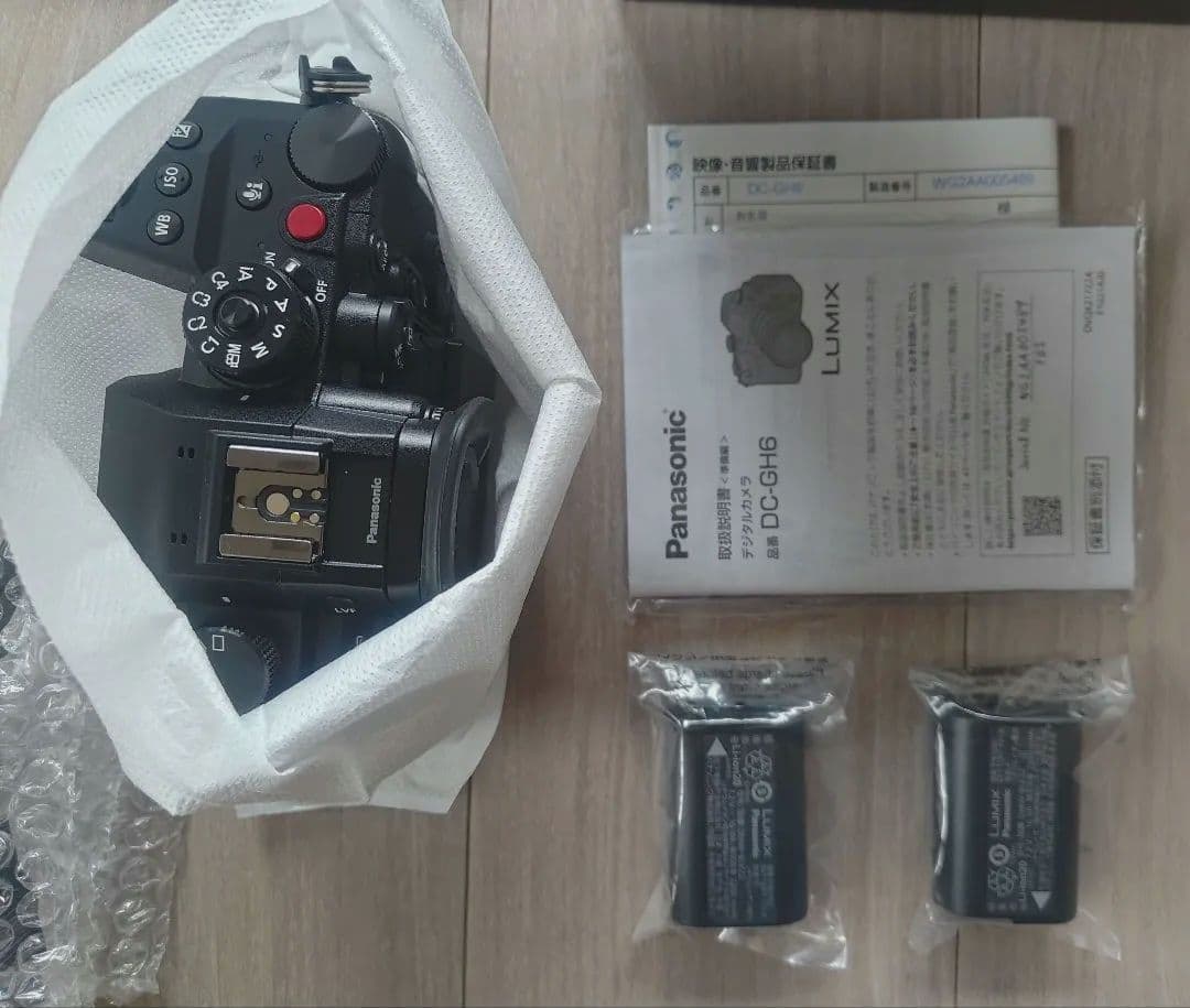 LUMIX GH6 デジタル一眼レフカメラ 本体ボディ＋アクセサリ LUMIX G