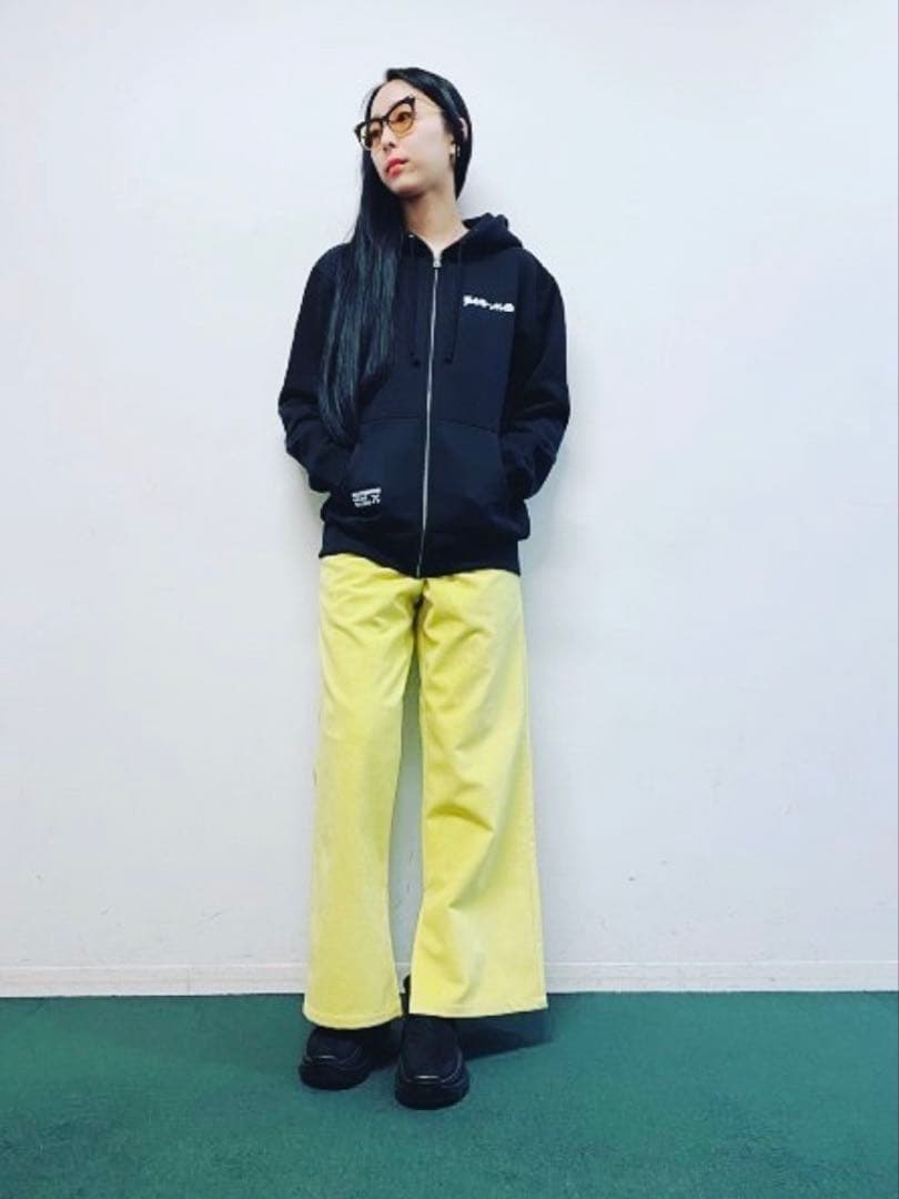 BAND-MAID バンドメイド　CONQUEROR ロゴプルジップパーカー