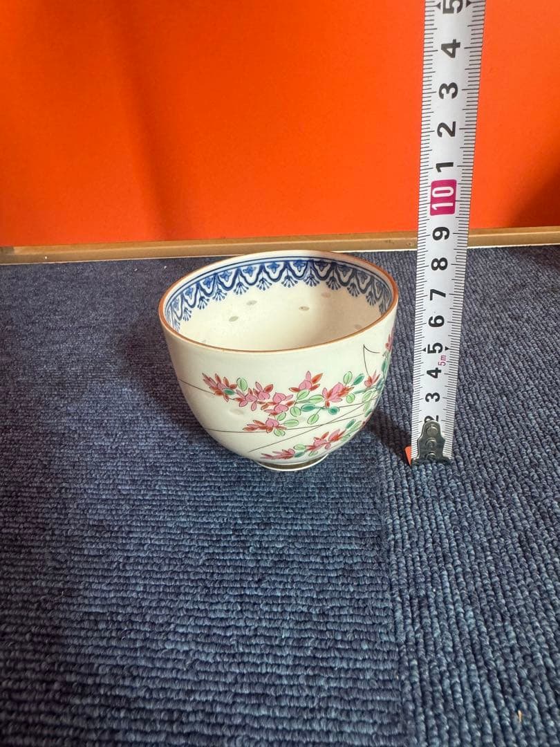 1809 其泉蛍草花文湯呑5客金彩未使用